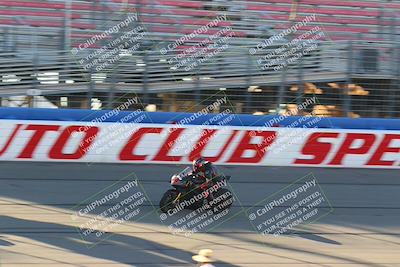 media/Jan-21-2022-Fastrack Riders (Fri) [[90b5309cc6]]/Level 4/Session 1 Front Straight/